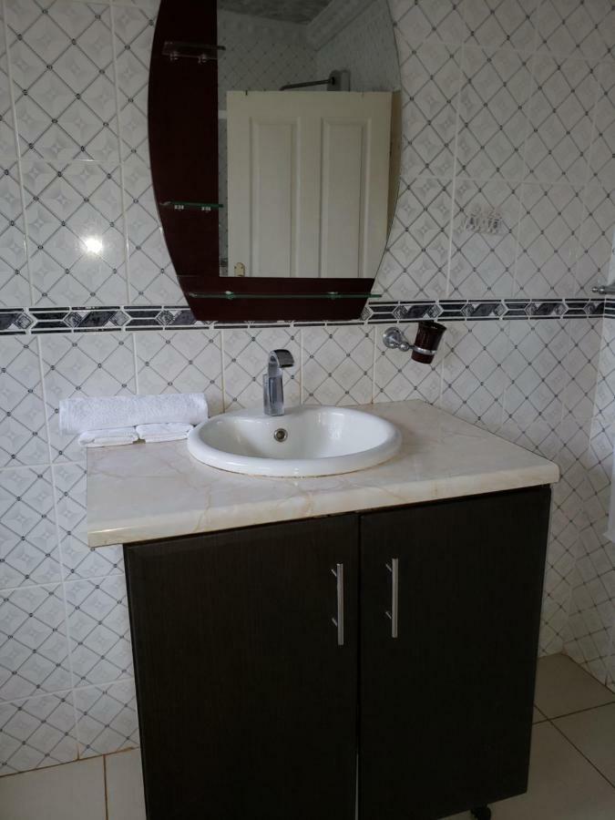 לדיח Granchis Guesthouse מראה חיצוני תמונה